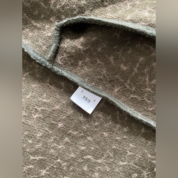 Hackwith Design House Oversized Jacket in Green Wool Blend - Picture 2 of 6